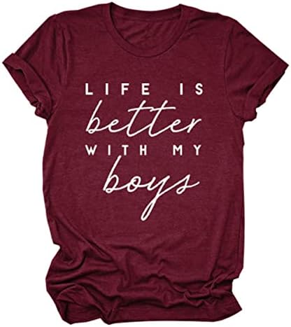 Lifeивотот е подобар со маицата за моите момчиња за жени смешна мајка кошула мама живот кошула кратка ракав, удобни летни врвови
