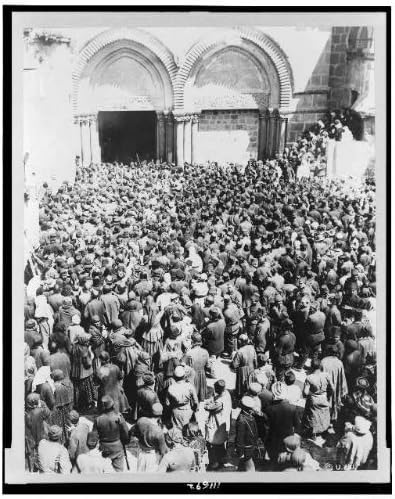 Фотографија на историски производи: Толпата чека свет оган, небото, чудо, велигденска недела, Ерусалим, C1890